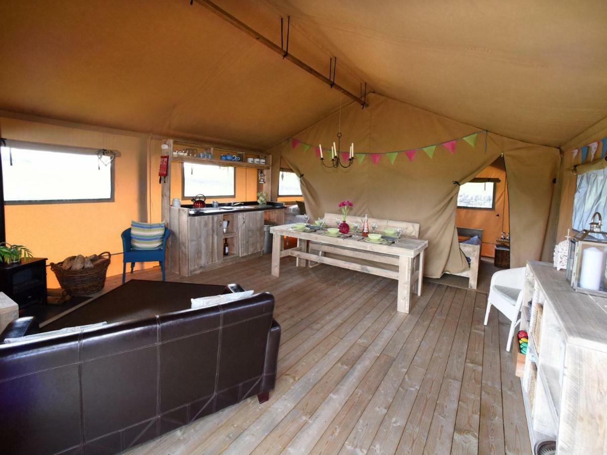 Carr'S Hill Luxury Safari Tents Denny Buitenkant foto